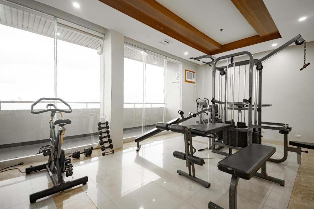 Subic Grand Harbour Hotel Subic Bay Olongapo Exterior photo
