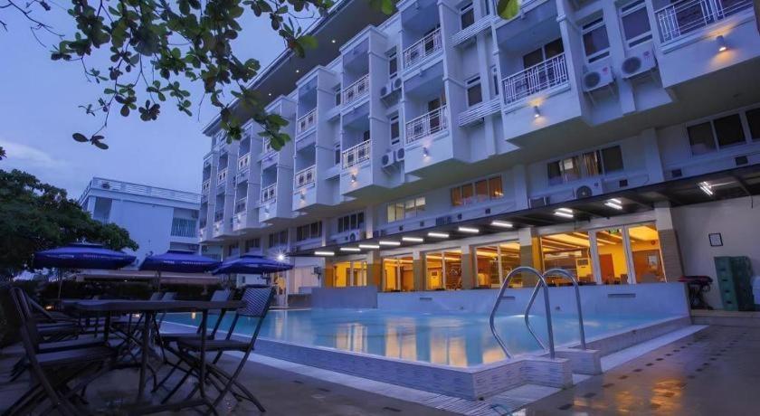 Subic Grand Harbour Hotel Subic Bay Olongapo Exterior photo