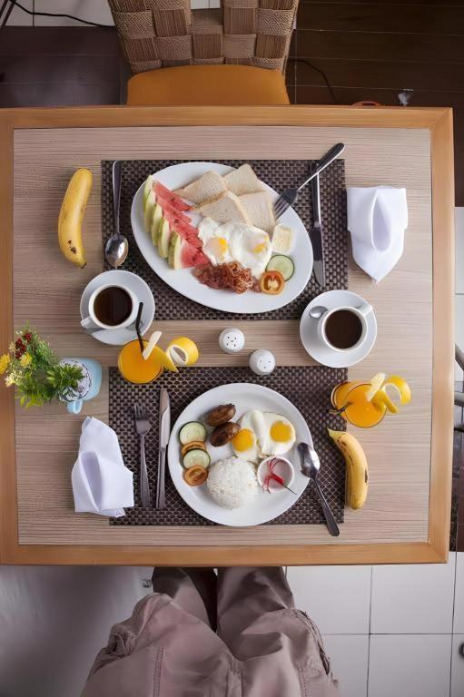Subic Grand Harbour Hotel Subic Bay Olongapo Exterior photo
